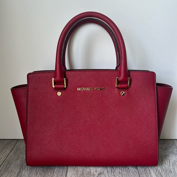 Michael Kors Selma Satchel - Picture 1 of 8